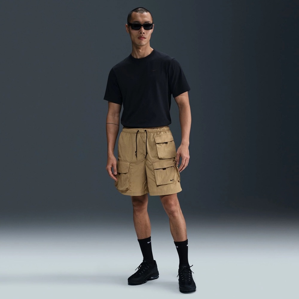Nike Tech Men’s Woven Cargo Shorts Size Small